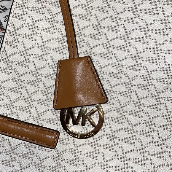 Shoulder bag - Picture 6 of 6